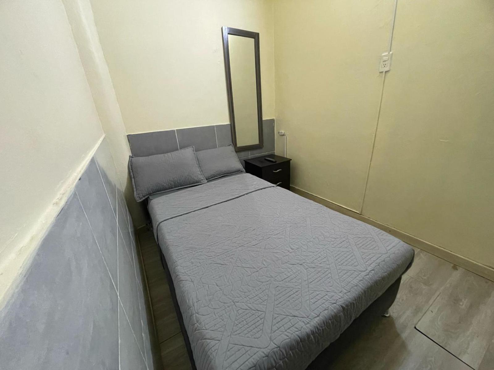 Hostel Quinta Camacho Bogota Ngoại thất bức ảnh